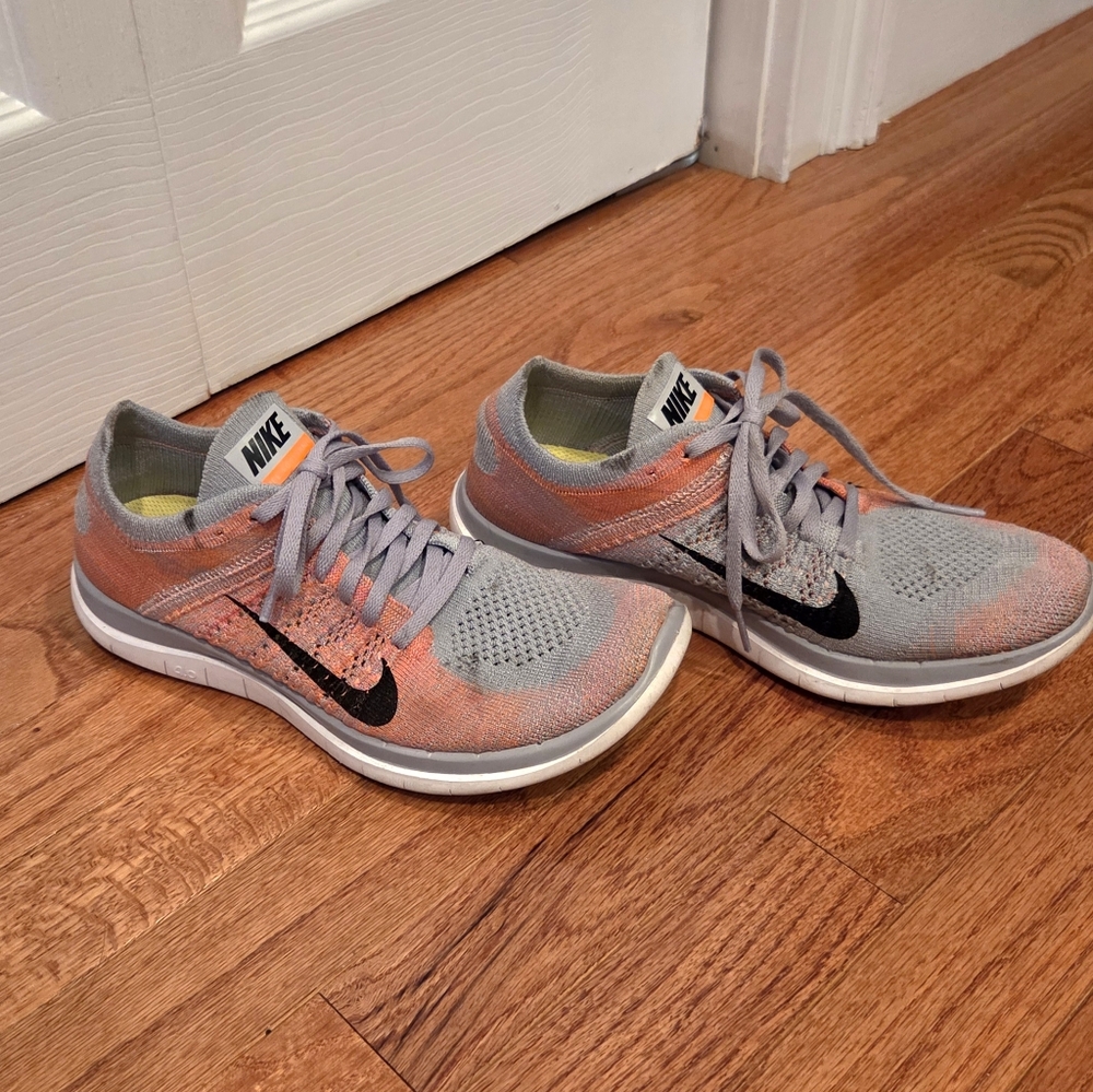 Nike Women's Gray and Orange Sneakers - Picture 2 of 4